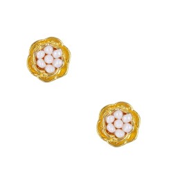 Σκουλαρίκια με λευκά μαργαριτάρια και βάση από ατσάλι με κλιπ - F126877